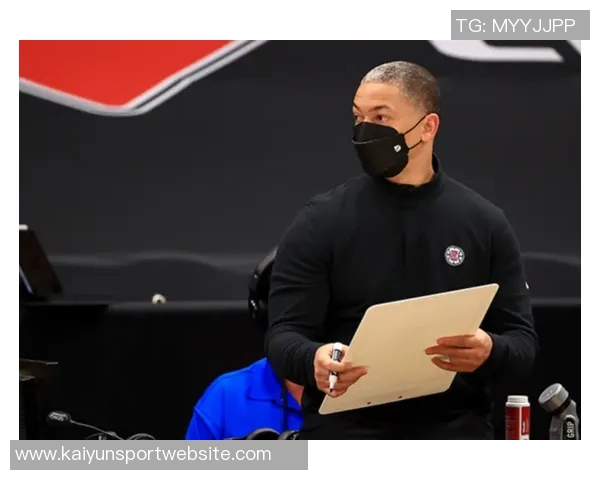 小卡回应体力不足换人传闻称自己并未感到疲惫 小卡回应体力不足换人传闻称自己并未感到疲惫